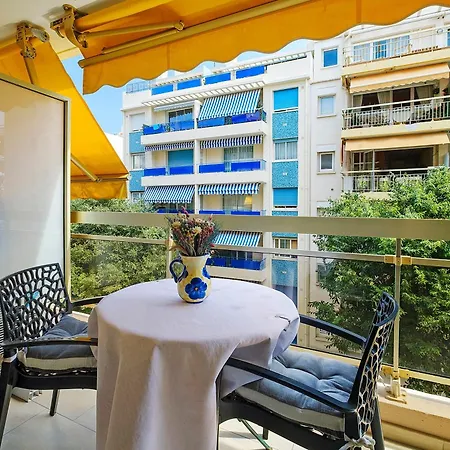Elysee Foch Front De Apartment Antibes