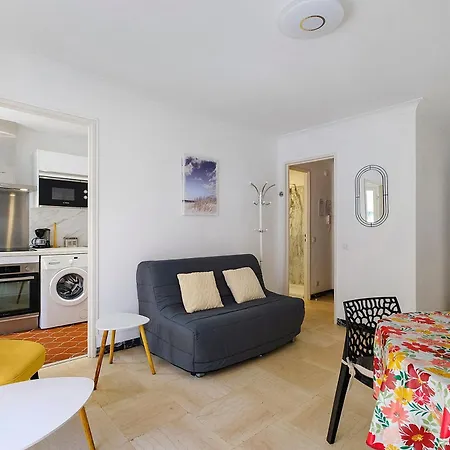 Apartment Elysee Foch Front De *